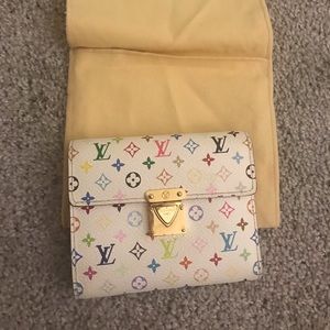 Louis Vuitton 💯 Aurora Multi White Wallet